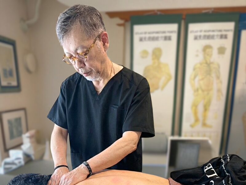 臨床経験40年。 医師も推薦する、ベテラン院長がすべて担当します。
